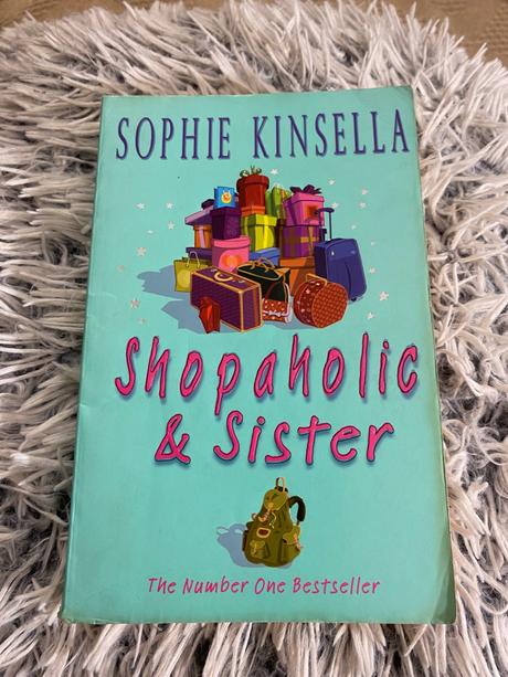 Shopaholic & sister  sophie kinsella bestseller, 