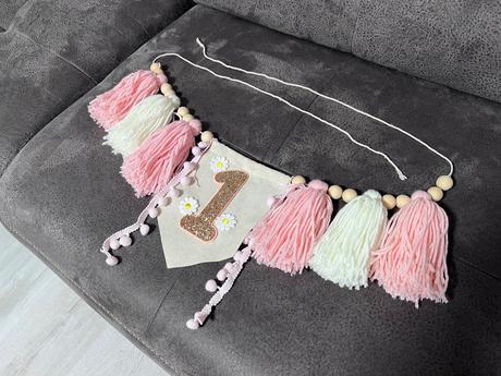 Banner s číslom 1, 