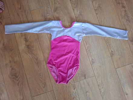 Gymnasticky dres, 110