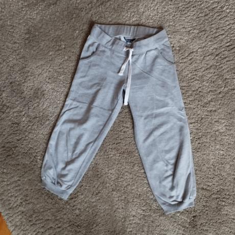 Capri tepláky, crivit,s