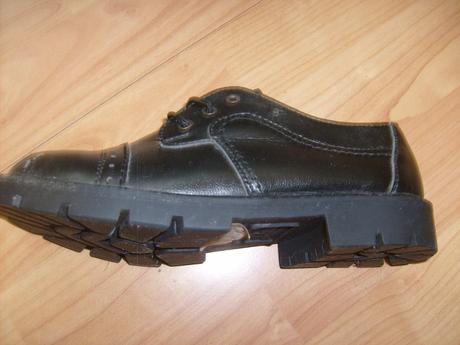 Poltopanky s hrubsou gumovou podrazkou, 34