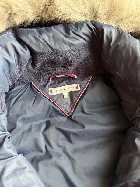 Vesta hilfiger veľ.m, tommy hilfiger,m