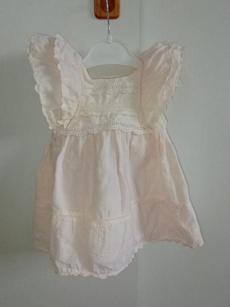 Zara šaty s volánikmi, zara,68