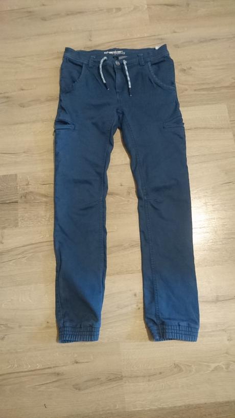 Nohavice, chapter young,176