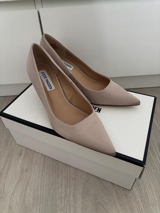 Lodicky, steve madden,37