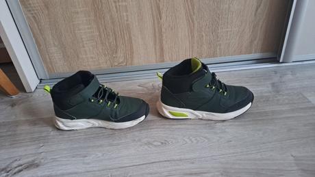 Prechodne topanky, 33