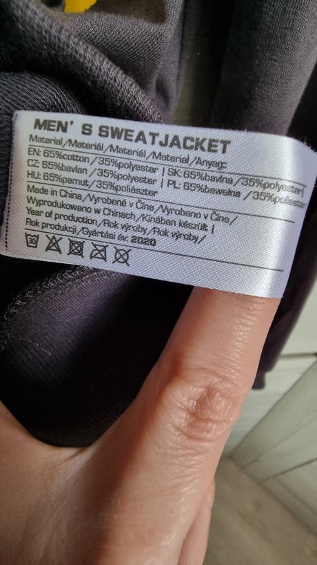 Mikina nenosena, authority,176 / m