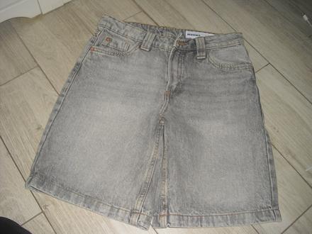 Krátke rifle jorts, bershka,30
