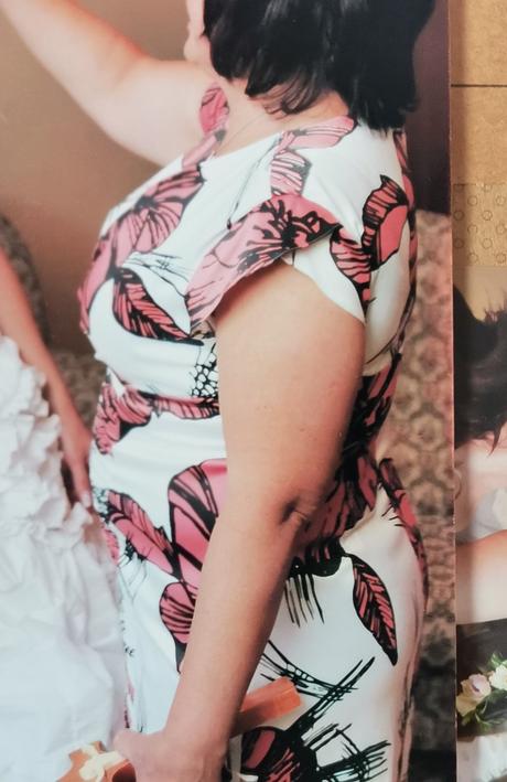 Spoločenské šaty, 46