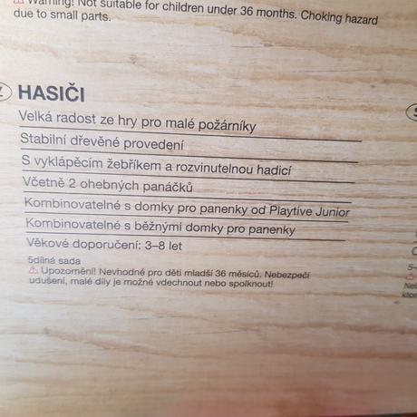 Veľké drevené hasičské auto, 