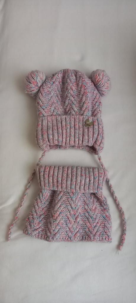 Zimná čiapka a nákrčník, ajs,92