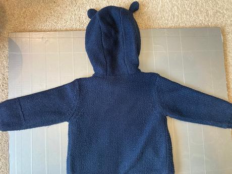 Sveter na gombiky, macko, lupilu,86