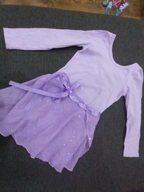 Balet kostým dres 120, 122