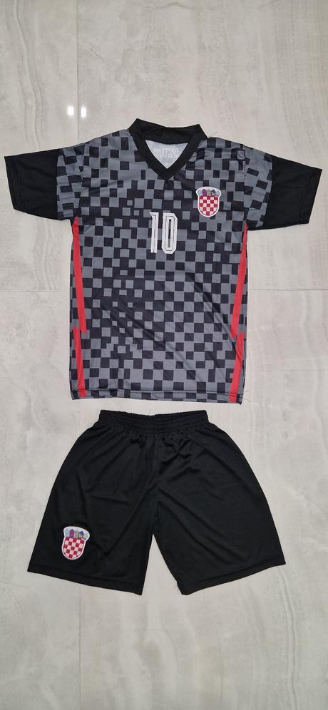 Dres na futbal - modrič -v. 164, 164