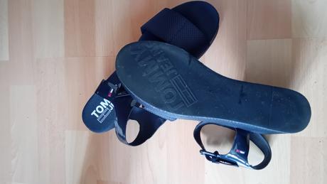 Sandále, tommy hilfiger,40