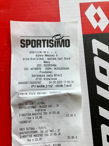 Kopačky zn. lotto, 37