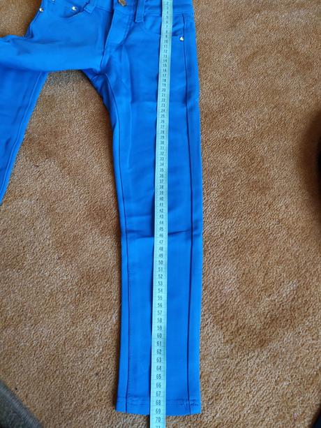 Nohavice 134 s poštou 1 ks, 134