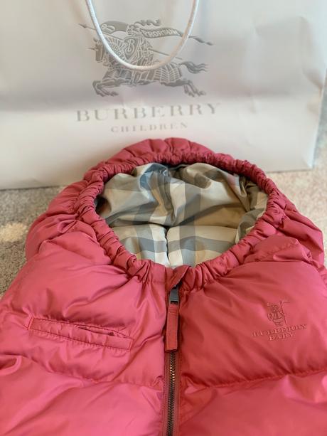 Zimny burberry fusak top stav, 