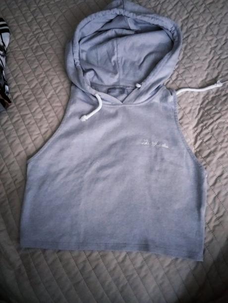 Tričká, bershka,xs