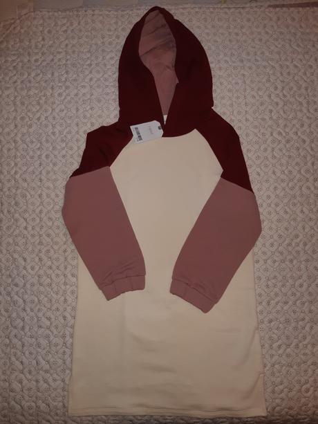 Mikinošaty, next,122