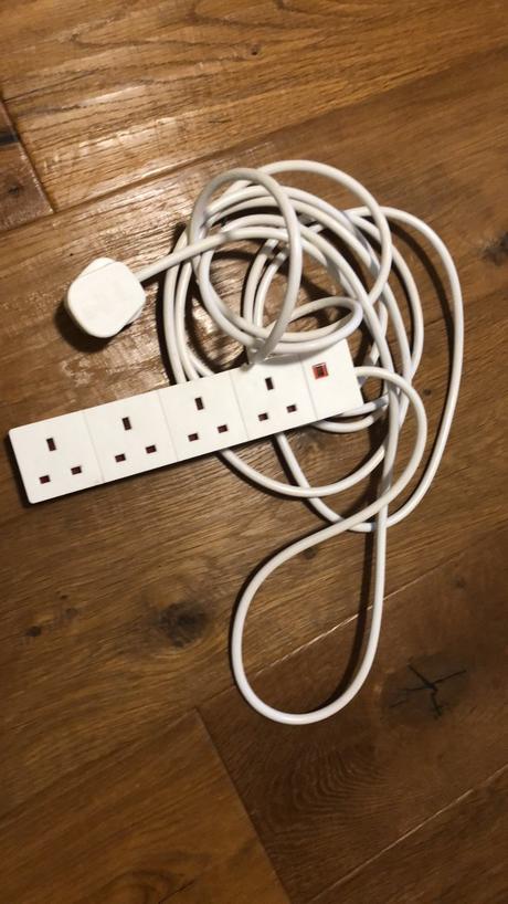 Uk predlžovací kábel,