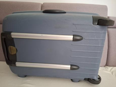 Veľký kufor, samsonite