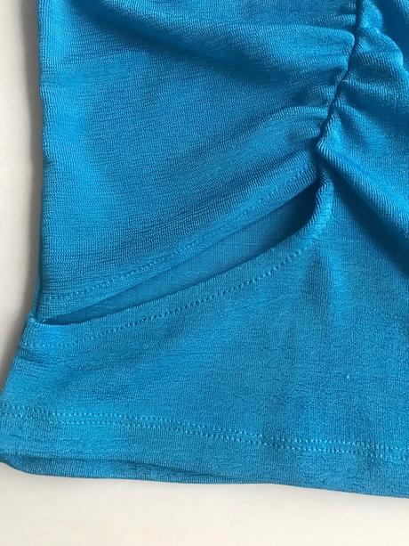 Tričko s výrezmi xxs, amisu,152