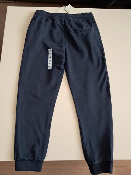 Tepláky reserved v.146/152, reserved,146 / 152