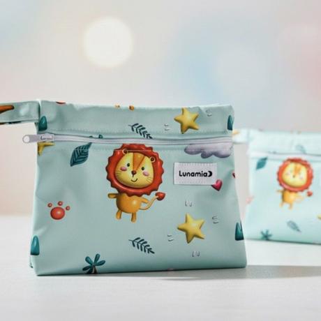 Nepremokavá taštička lunamia levíky,