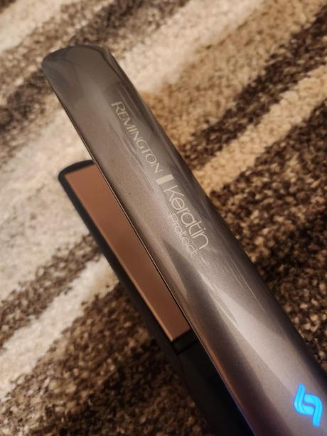 Žehlička na vlasy remington keratin protect,