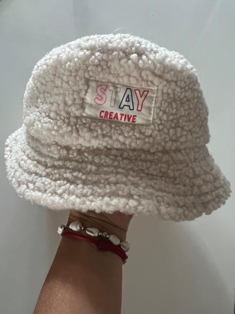 Hunaty klobucik, 134