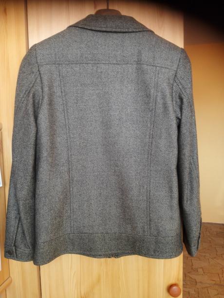 Vlnený nohavicový kostým, 36