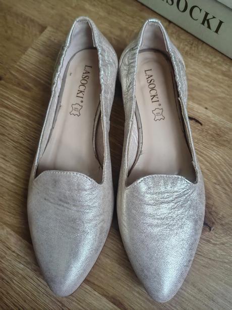 Zlaté mokasiny, lasocki,38