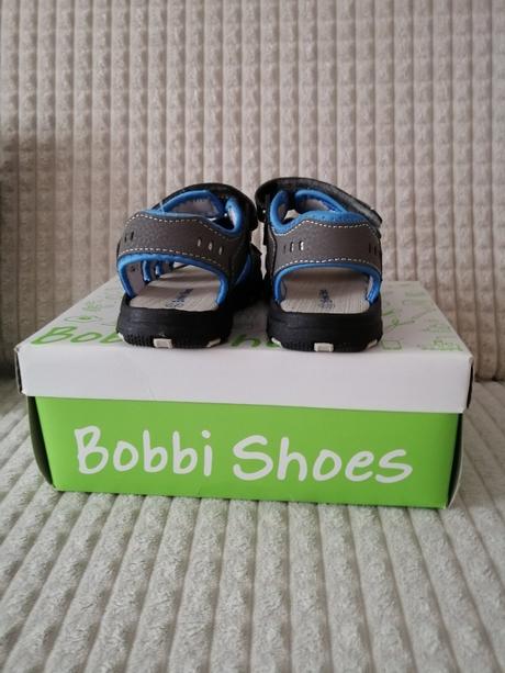 Sandálky top stav,len odskúšané, bobbi shoes,25