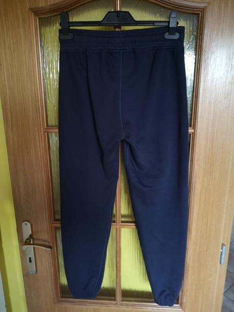 Under armour dámske tepláky veľkosť xs, under armour,xs