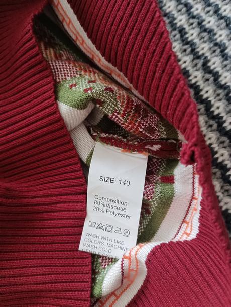 Nový vianočný sveter, 140