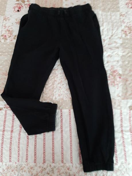 Cierne teplaky pre pevnejsieho chlapca, f&f,146