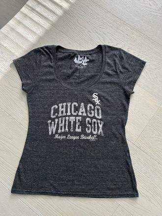 Tričko chicago s veľkým ohrúhlym výstrihom, m