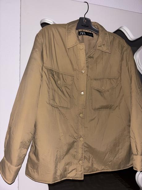Vatovana prešívaná bunda zara m, zara,38 / 40 / l / m