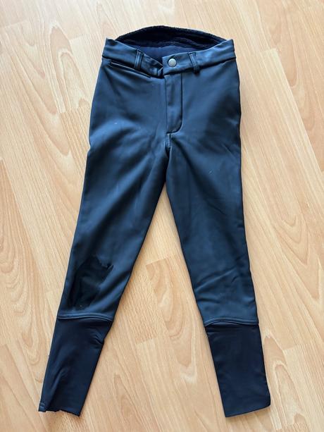 Hrejive a vodoodpudive rajtky, 128