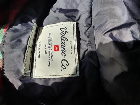 Zateplena vesta volcano, top stav, m