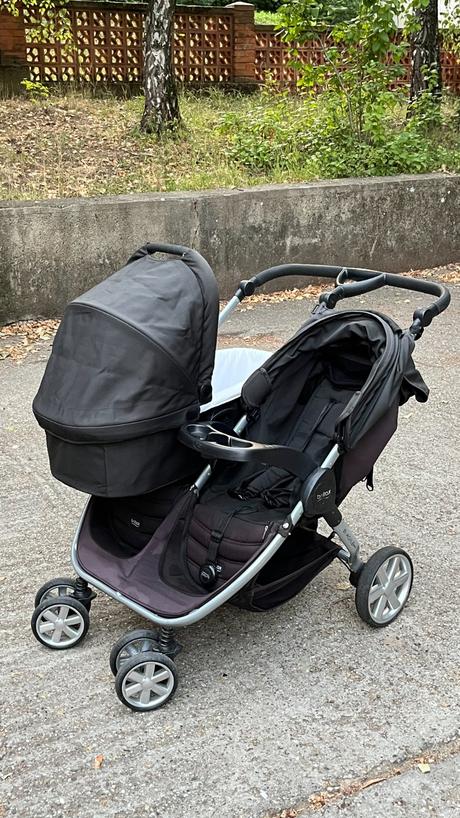 Súrodenecký kočík, britax,britax b-agile double