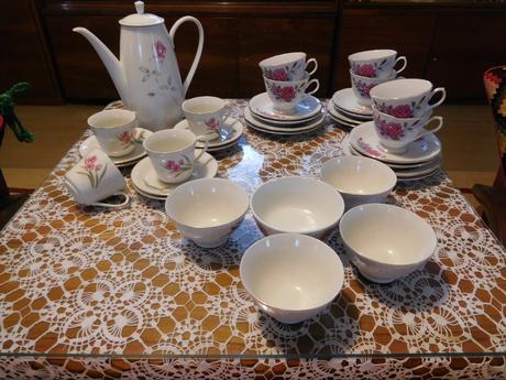 Čínsky porcelán na dopoužívanie, predaj iba spolu,, 