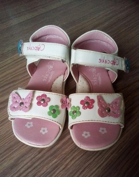 Dievcenske sandalky, cupcake,22