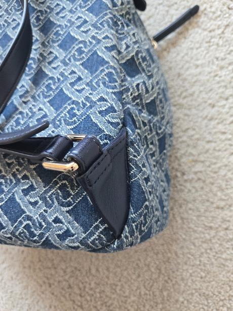 Batoh liu jo, liu jo