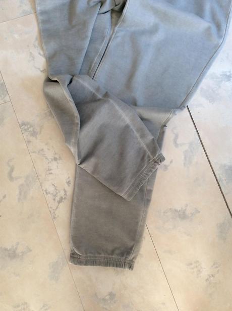 Kvalitné tepláky m/l, l