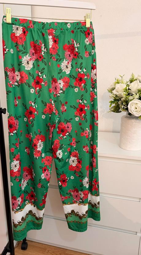 Luxusné kvetinové midi nohavice zara boho chic, zara,m