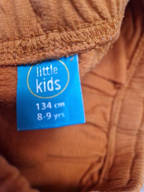 Teplaky horčicove 134, 134