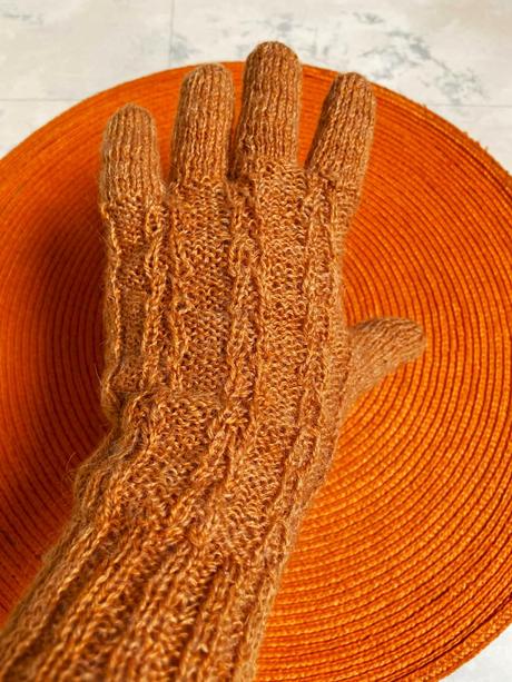 Rukavice a šatka na krk, 