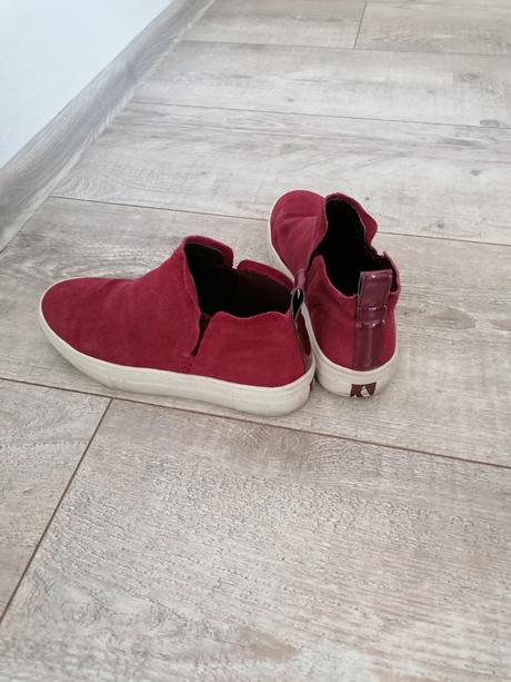 Členkové semišové topánky, skechers,37